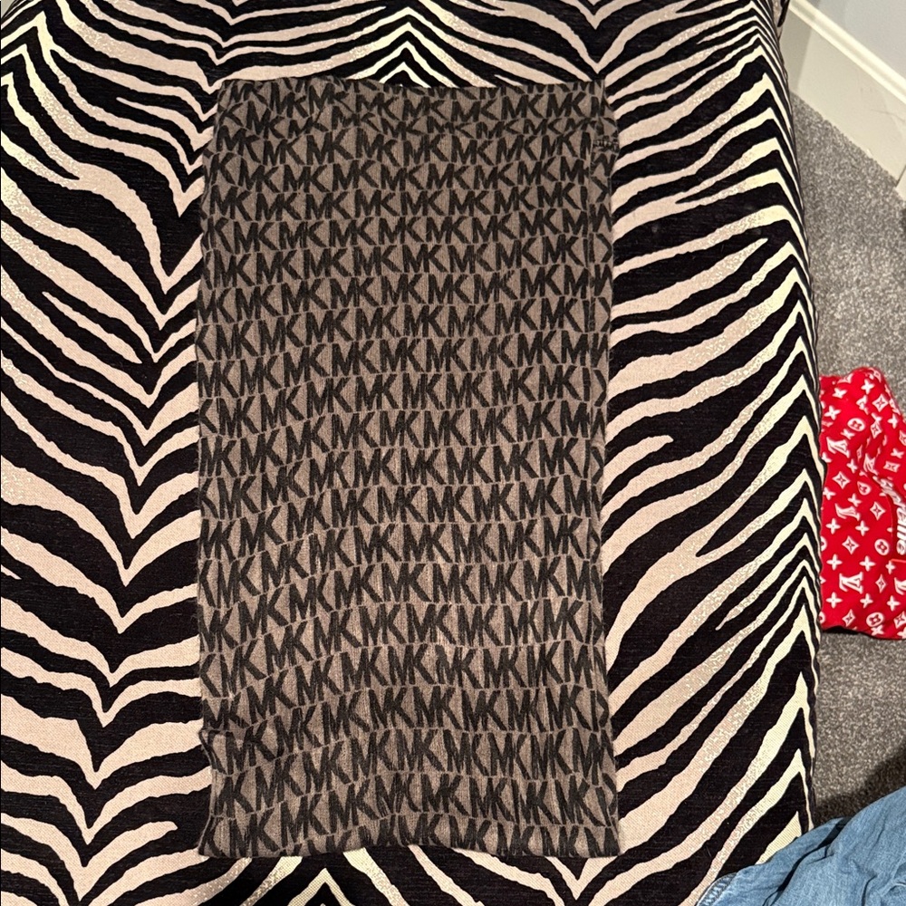 Michael Kors Monogram Black and Gray scarf neck wrap
